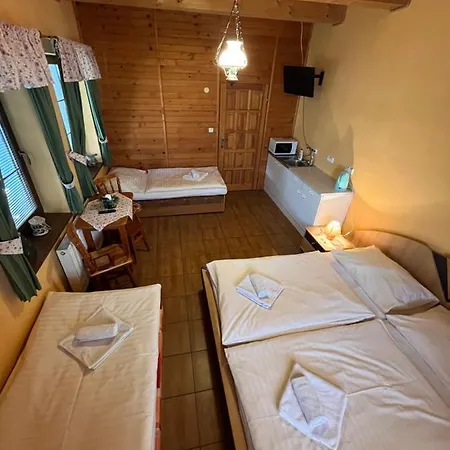 Victoria 2* Liptovsky Jan