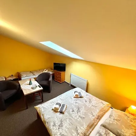 Victoria 2* Liptovsky Jan