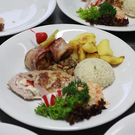 Victoria Penzión pre hostí